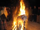 Сжигаем чучело деда Карачуна - символ прошедшего года
